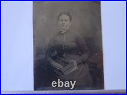 1880s-1940s BOOK OF 42 VARIOUS TIN TYPES, CABINET CARDS CDVs AND PHOTOS OF WOMEN