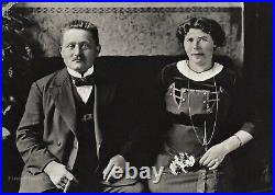 1913/71 Vintage AUGUST SANDER Small Town Couple Germany Photo Gravure Art 8x10