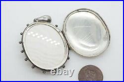 ANTIQUE VICTORIAN ENGLISH STERLING SILVER ENGRAVED TREFOIL PHOTO LOCKET c1881