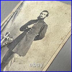 Antique CDV Photograph Handsome Civil War Man Soldier Captain Sabre Sword