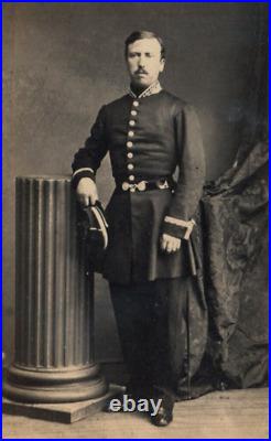 Antique CDV Photographs Military Man Portrait Crespon