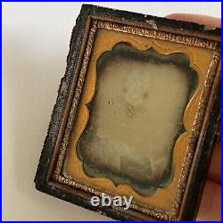 Antique Daguerreotype Beautiful Lovely Woman Gold Tinted Jewelry