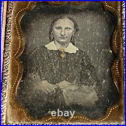 Antique Daguerreotype Beautiful Lovely Woman Gold Tinted Jewelry