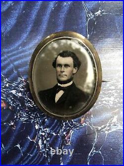 Antique Double-Sided Beveled Glass Daguerrotype Brooch, Photo Mourning Jewelry