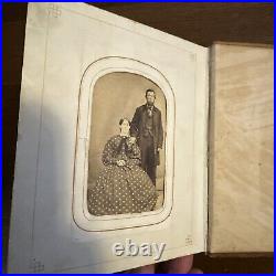 Antique Victorian Photo Album Late 1900 metal hinge with28 black white photos