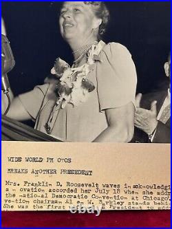 Antique vintage Dr Eleanor Roosevelt 1940 press photograph by wide word photo