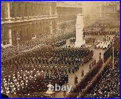 Armistice Day (1930/31) Oversize Collection (18 vintage photographs)