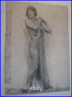 Beauty STUNNING PORTRAIT 1920s Seductive Pose, photo. De Barron Studios, N. Y
