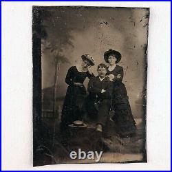 Bored Unimpressed Hat Family Tintype c1870 Women Girls Man 1/6 Plate Photo A1254