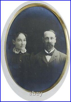Eastlake Antique Picture Frame Victorian Couple Photo