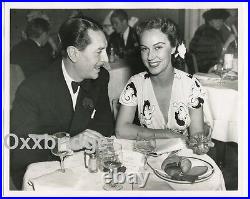 Fay Wray & Reginald Gardner 1940 Mocambo Nightclub Hollywood Candid Photo J6518