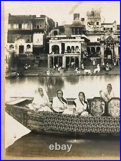 India Vintage Photograph KRISHNA SRINATHJI BOAT MANORATH MATHURA Rare 8in x 6in