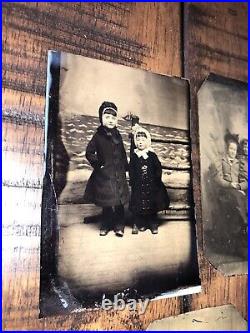Lot of Antique Tintype Photos Widow Man & Daughters, Woman & Girls, Group Beach