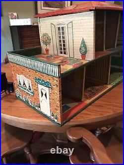 Mid 40's metal Doll House 5 rooms plus a bathroom, 28x18