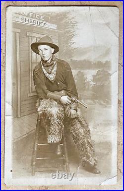 ORIGINAL! WESTERN AMERICANA ARMED COWBOY PHOTO POSTCARD RPPC c1904