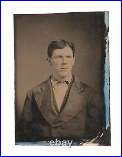 Old Vintage Antique Tintype Photo Good Looking Young Man Gentleman (ref. #399)
