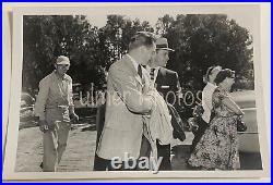 VTG 1950s Philadelphia Phillies BASEBALL Train Arrival B&W PRESS PHOTOS w COA