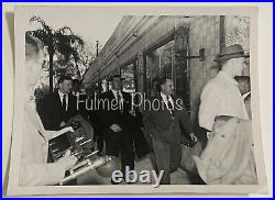 VTG 1950s Philadelphia Phillies BASEBALL Train Arrival B&W PRESS PHOTOS w COA