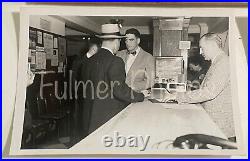 VTG 1950s Philadelphia Phillies BASEBALL Train Arrival B&W PRESS PHOTOS w COA