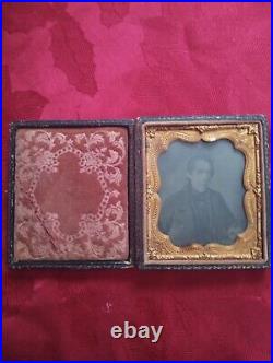 Vintage Antique Mid 1800s Man/Military DAGUERREOTYPE IN DOUBLE CASE Gold Plated