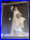 Vintage-Black-And-White-Photo-Art-Studio-Chicago-1920-s-Wedding-Bride-Groom-01-zqkt