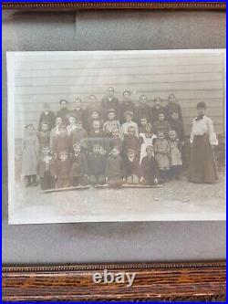 Vtg Antique ORNATE Victorian Frame 1800-1900's School Class 6x8 Photograph